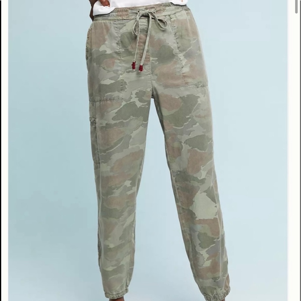 Anthropologie Camo Jogger Pant Size XS